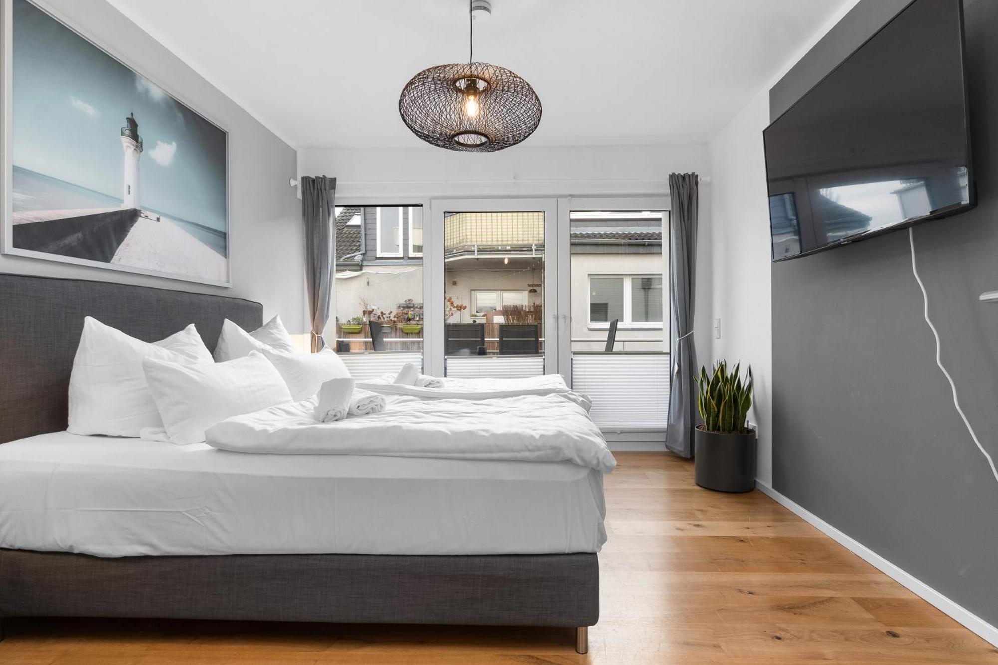 Tolles Design & Luxurioes, Super Komfortabel, 14 Min Koeln Zentrum Huerth Bagian luar foto